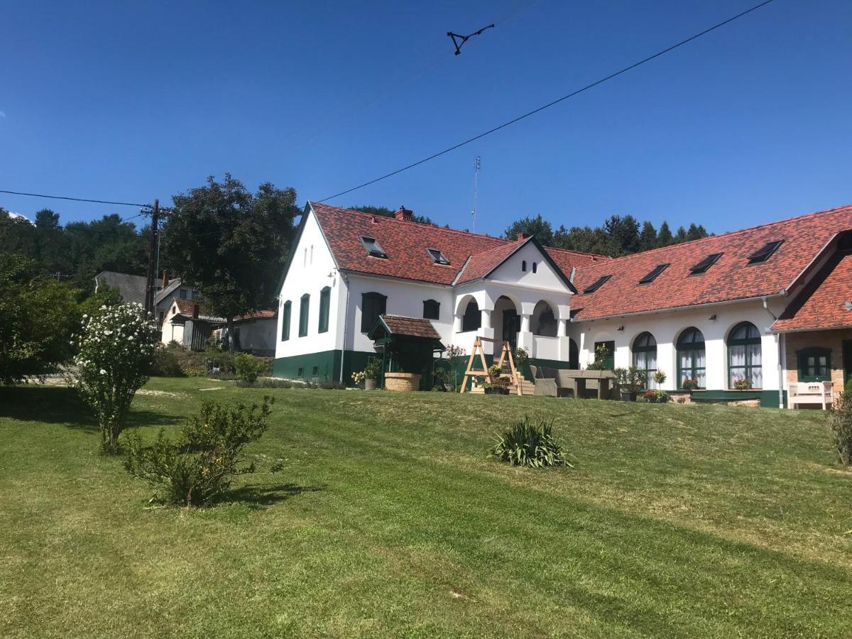 Hotel Fény-Szer Vendégház Őrség Szentgotthárd Esterno foto
