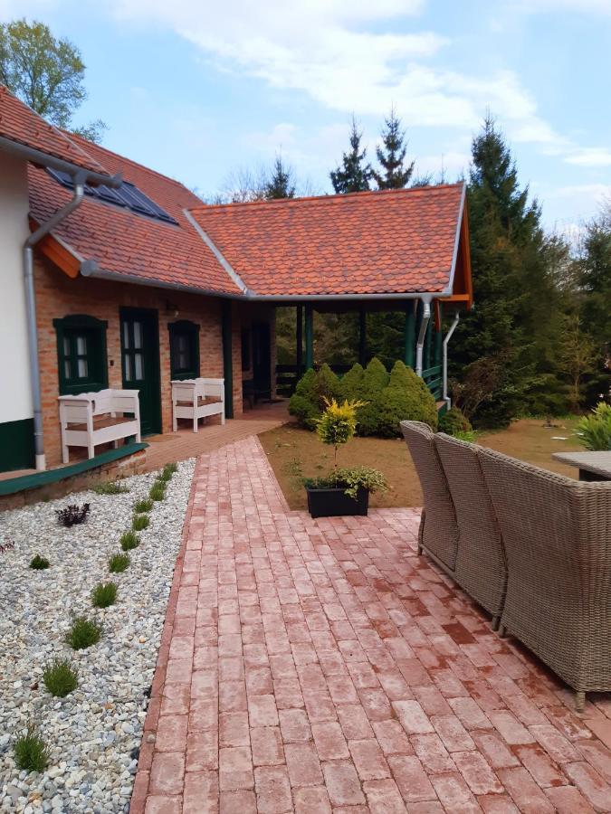 Hotel Fény-Szer Vendégház Őrség Szentgotthárd Esterno foto